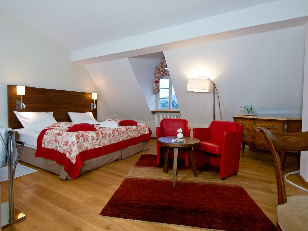 Palac Pakoszow Schlosshotel Wernersdorf Еленя-Гура Экстерьер фото A room at the Hotel Axelmannstein